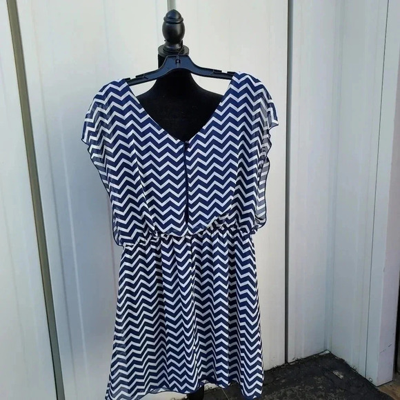 Speechless Womens Blue & White Chevron Dress Size XL. - Picture 4 of 11